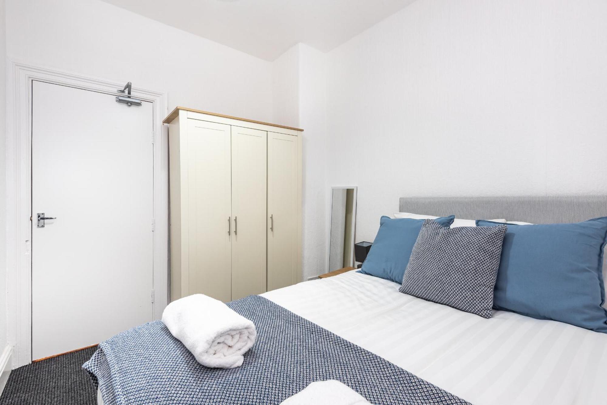 Velvet Coaster Apartments Blackpool Bagian luar foto