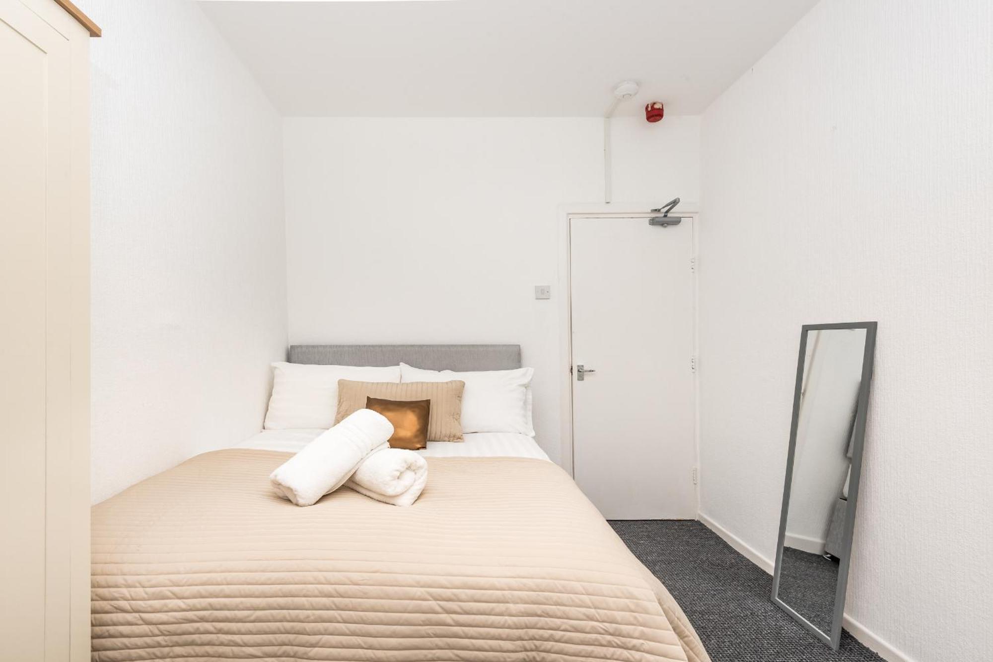 Velvet Coaster Apartments Blackpool Bagian luar foto